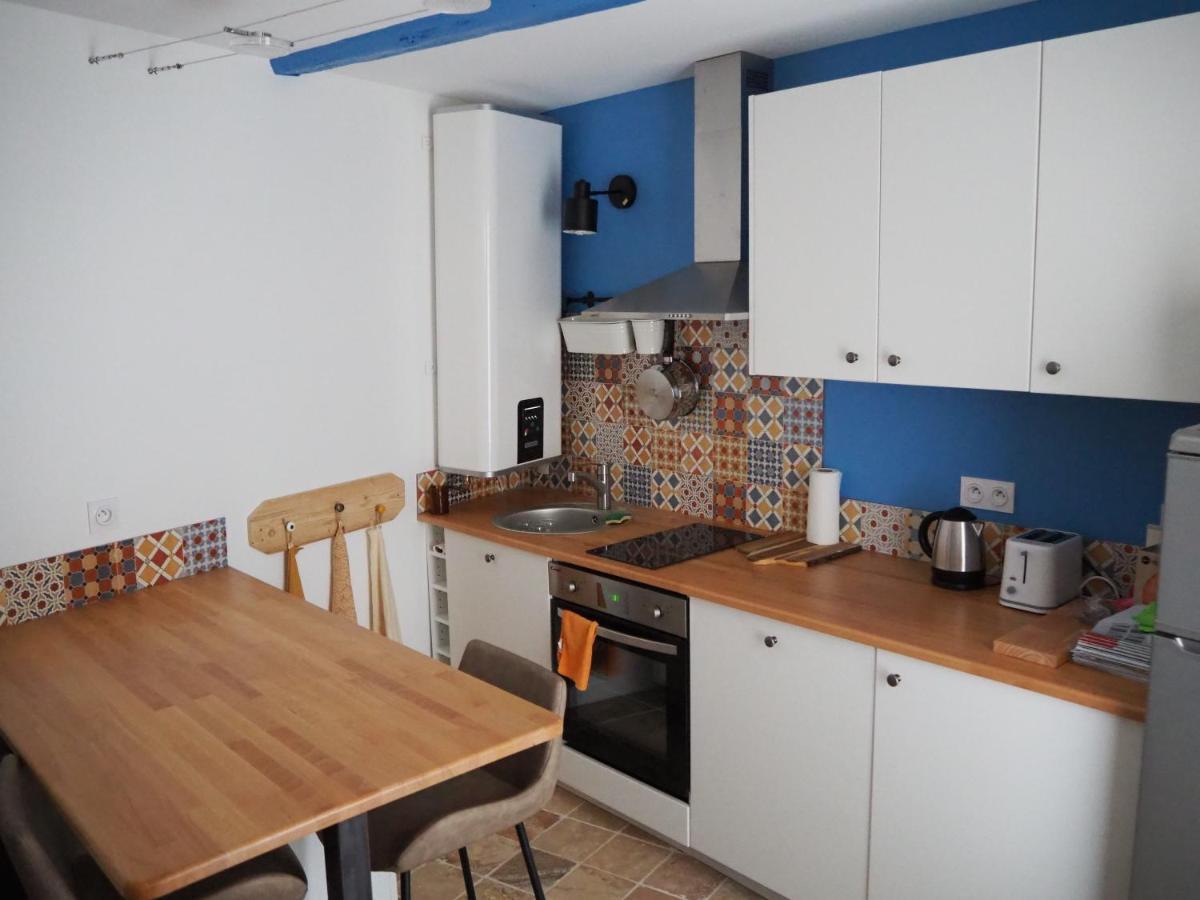 La Trémière, Maison De Village, Sauna, Vue Garrigue Hébergement de vacances *
